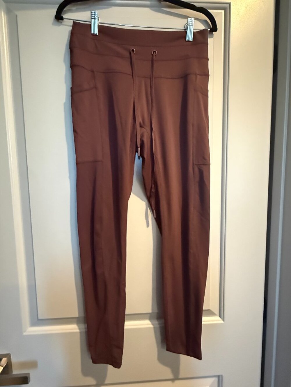 POPFLEX Cargo Leggings with Pockets (Pet Hair Resistant) - French Roast XL / 27"